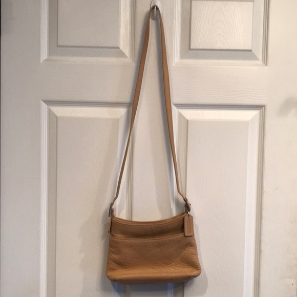 Coach Handbags - Authentic vintage Coach brand purse- Excellent condition